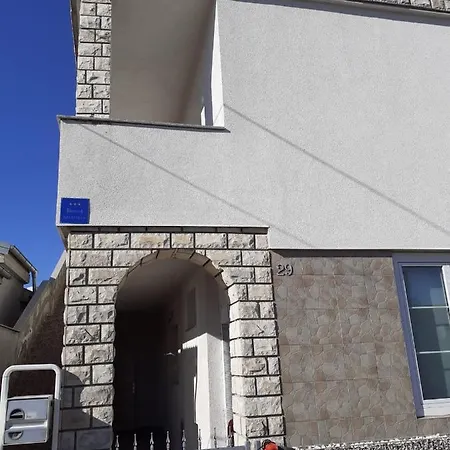 Апартаменты Angela's House